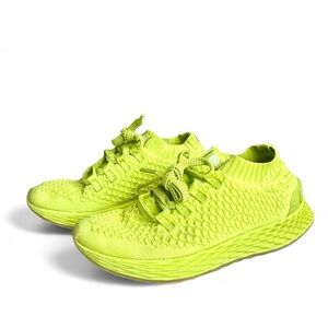 NOBULL Diamond Knit Mesh Trainer Yellow White Shoes Sneakers Womens Size US 9